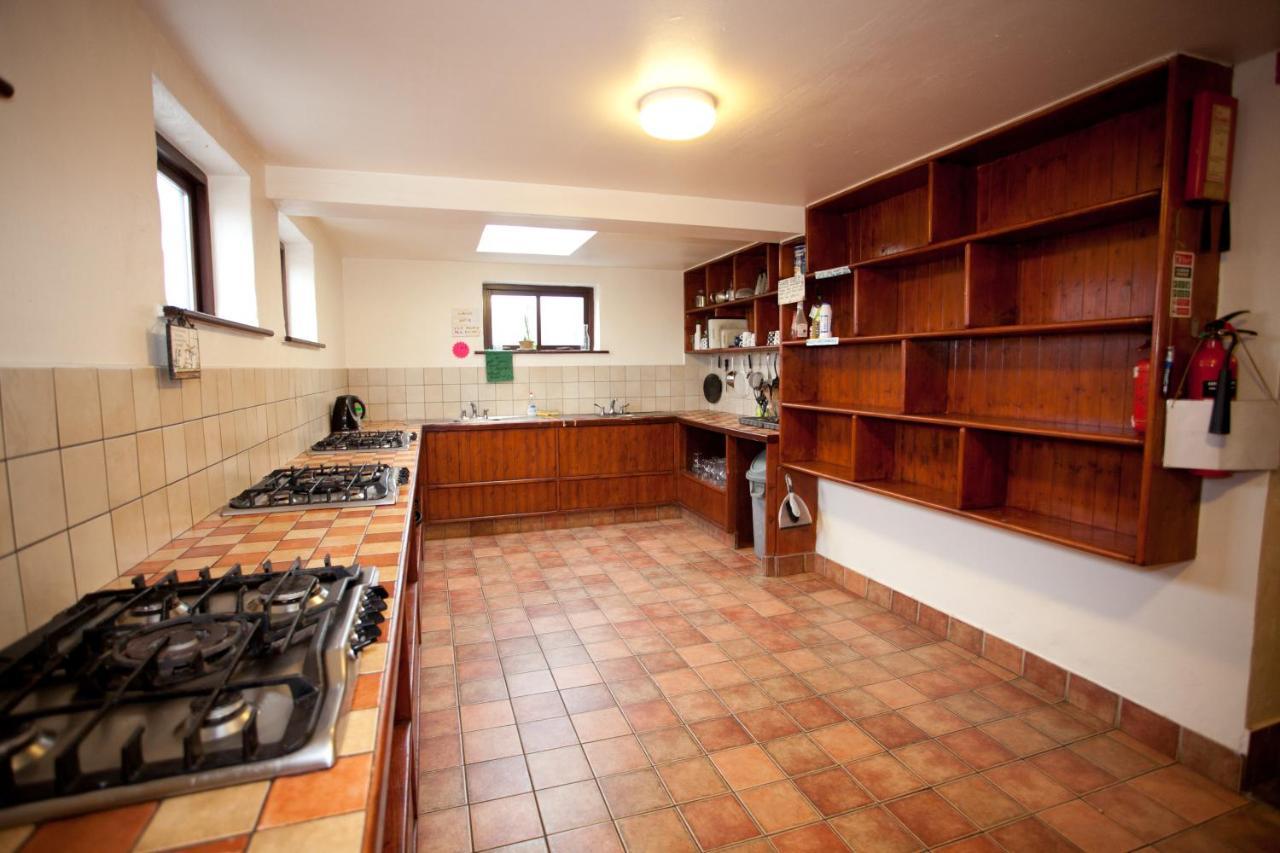 Aille River Tourist Hostel Glamping Doolin Zewnętrze zdjęcie