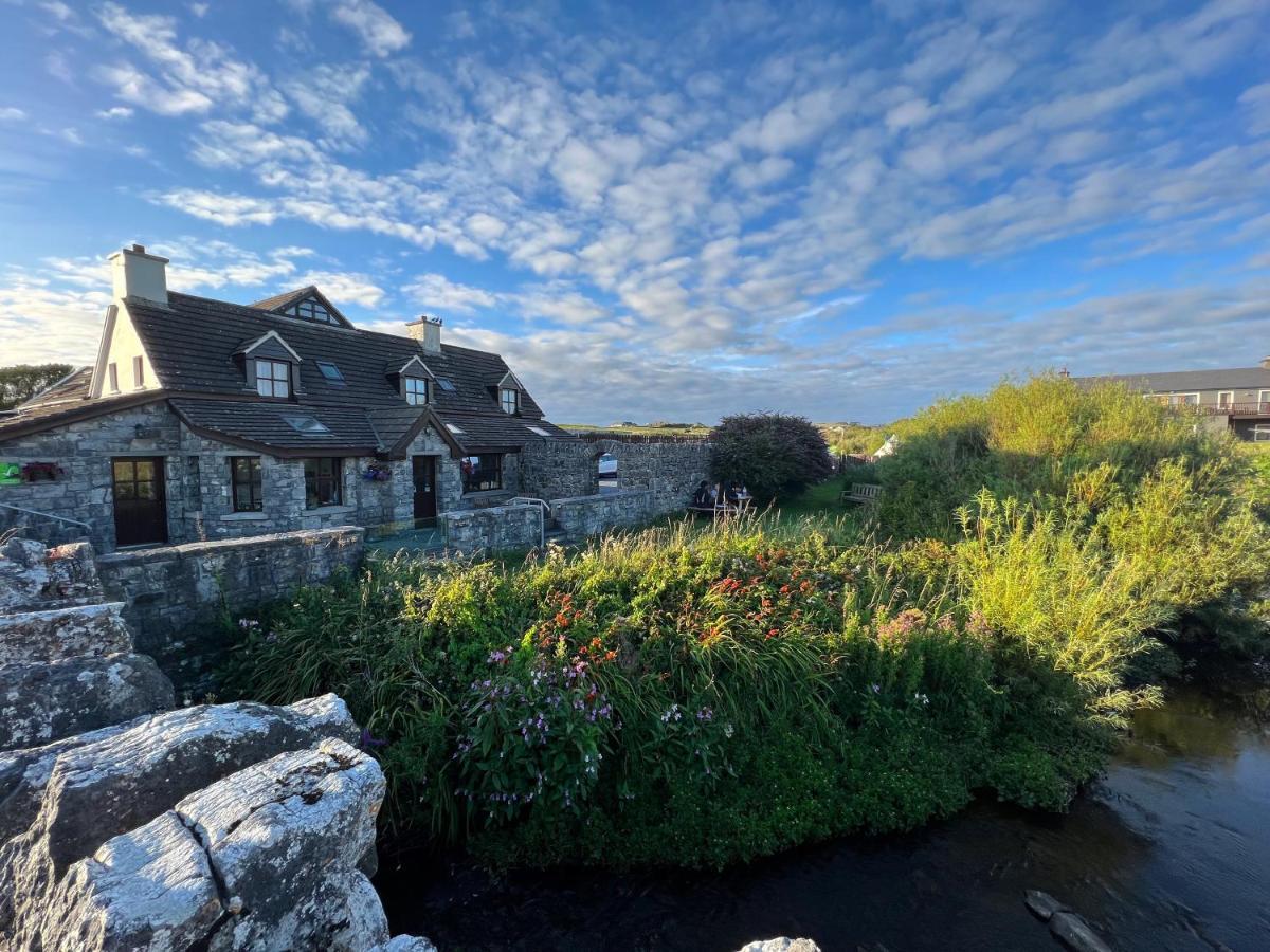 Aille River Tourist Hostel Glamping Doolin Zewnętrze zdjęcie